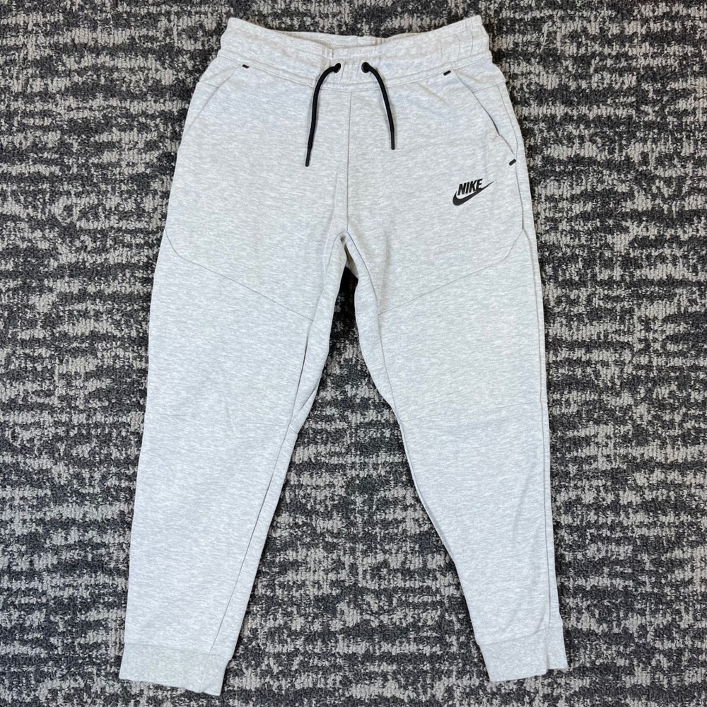 Nike Tech Fleece Joggers Boys M Grey CU9213-063 Tapered Slim Sweatpants